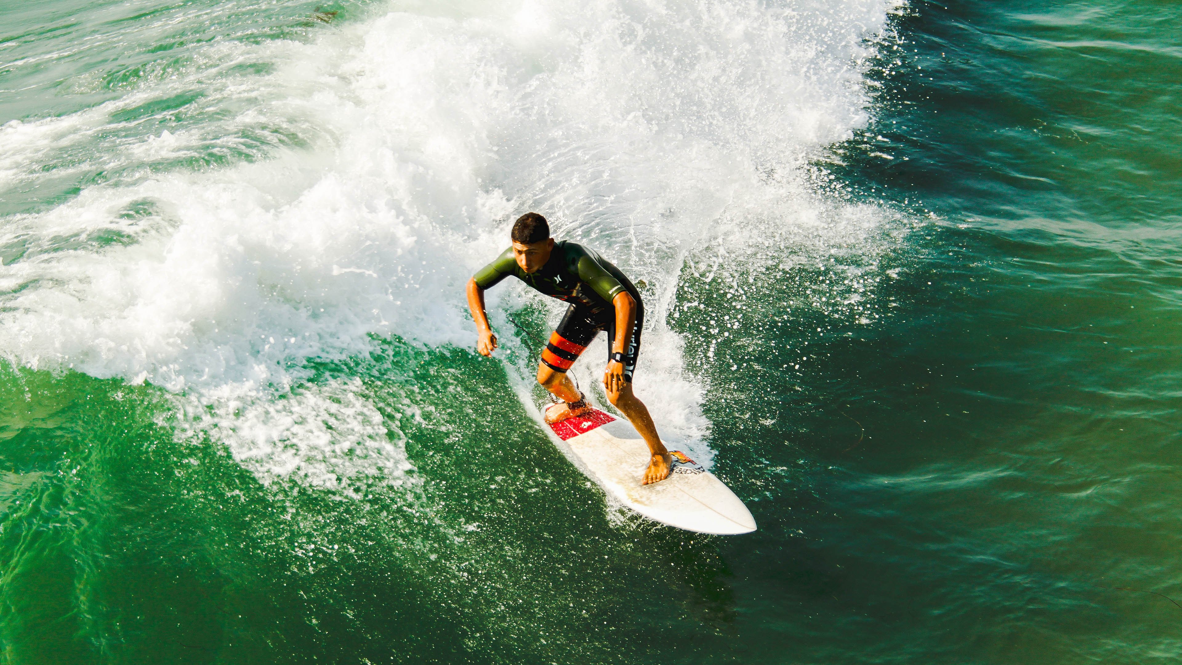 奥亚尔萨瓦尔，当南非的暴雨浇不灭西班牙的火焰